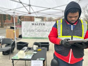 NYC office waste management team assisting business recycling